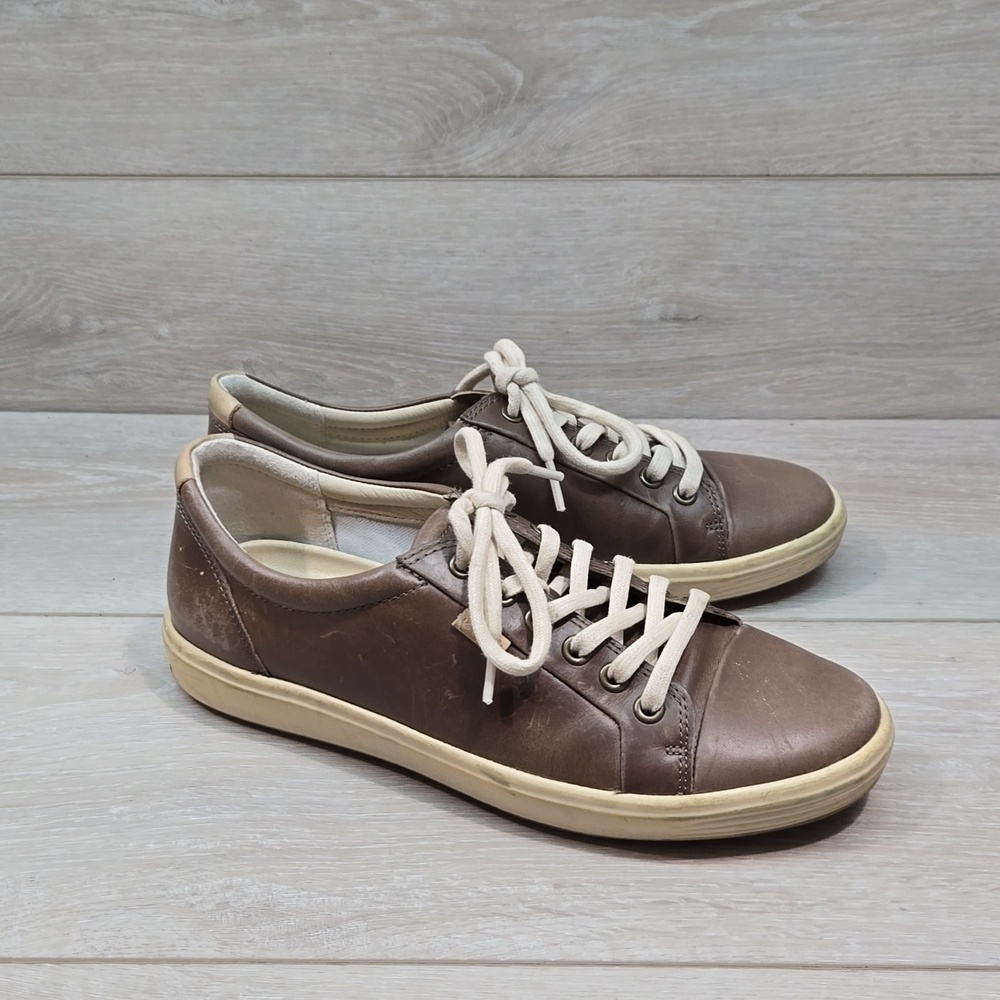 Ecco Womens Leather Sneakers shoes sz 38/7-7.5